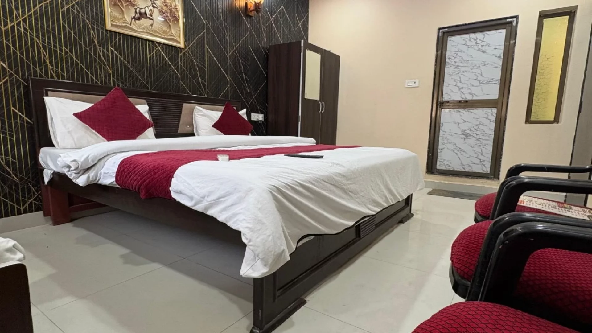 Saryu Lodge