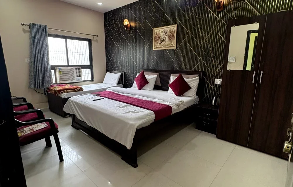 Saryu Lodge Excutive Room With Triple Sharing Image